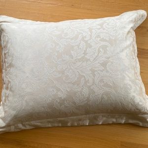 Toscana Woven Jacquard 2 Standard Shams and Bedskirt westone cream off…